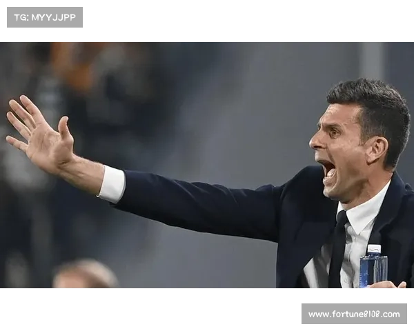 揭秘莫塔在中场的独特定位及其对球队战术体系的重要价值分析